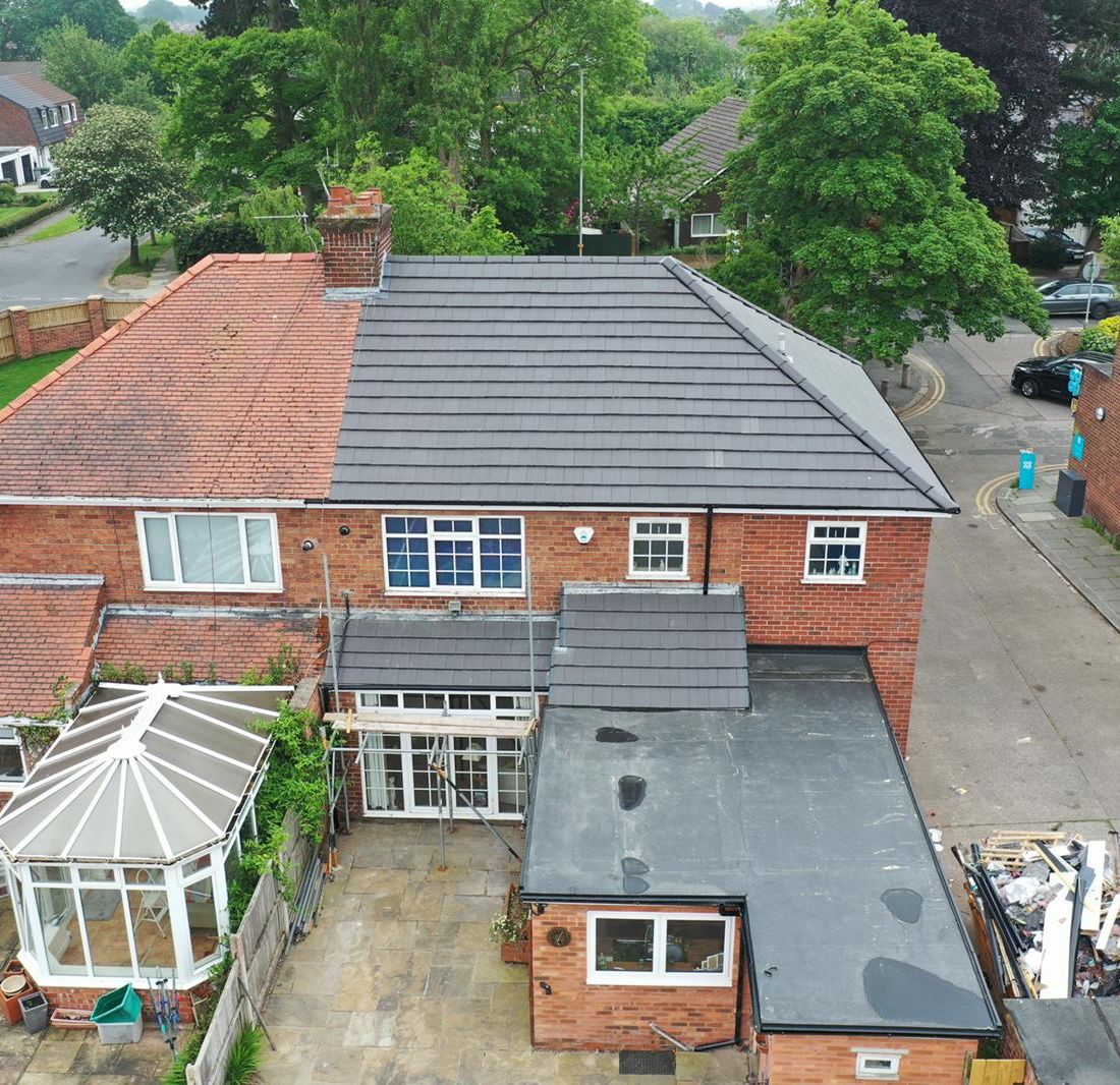 roofer in deeside